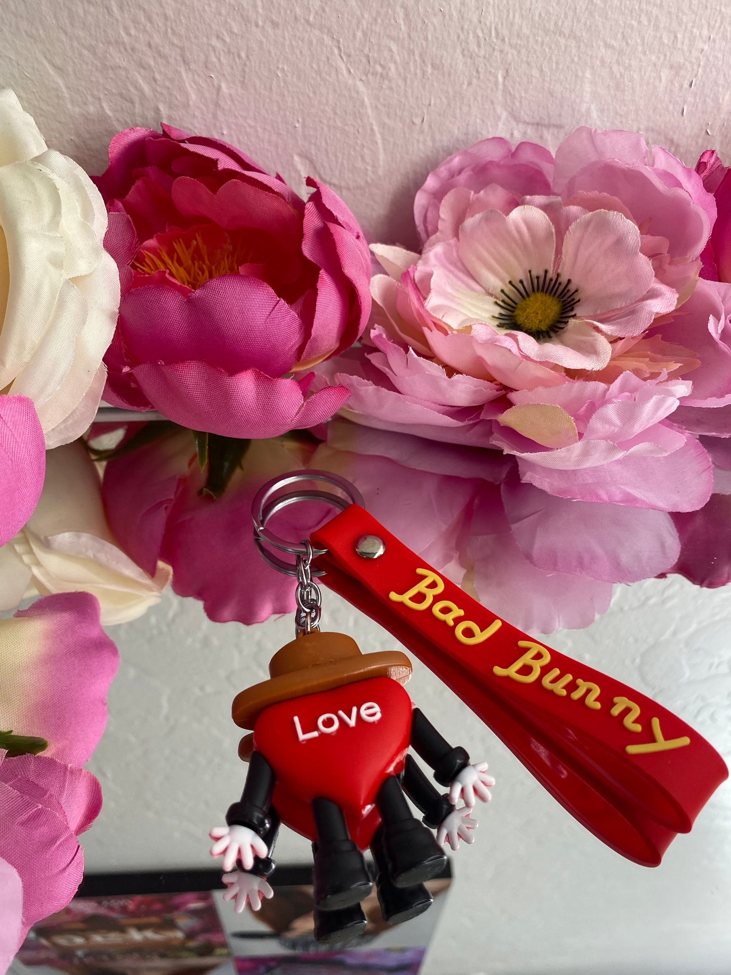 BAD BUNNY - SOMBRERO