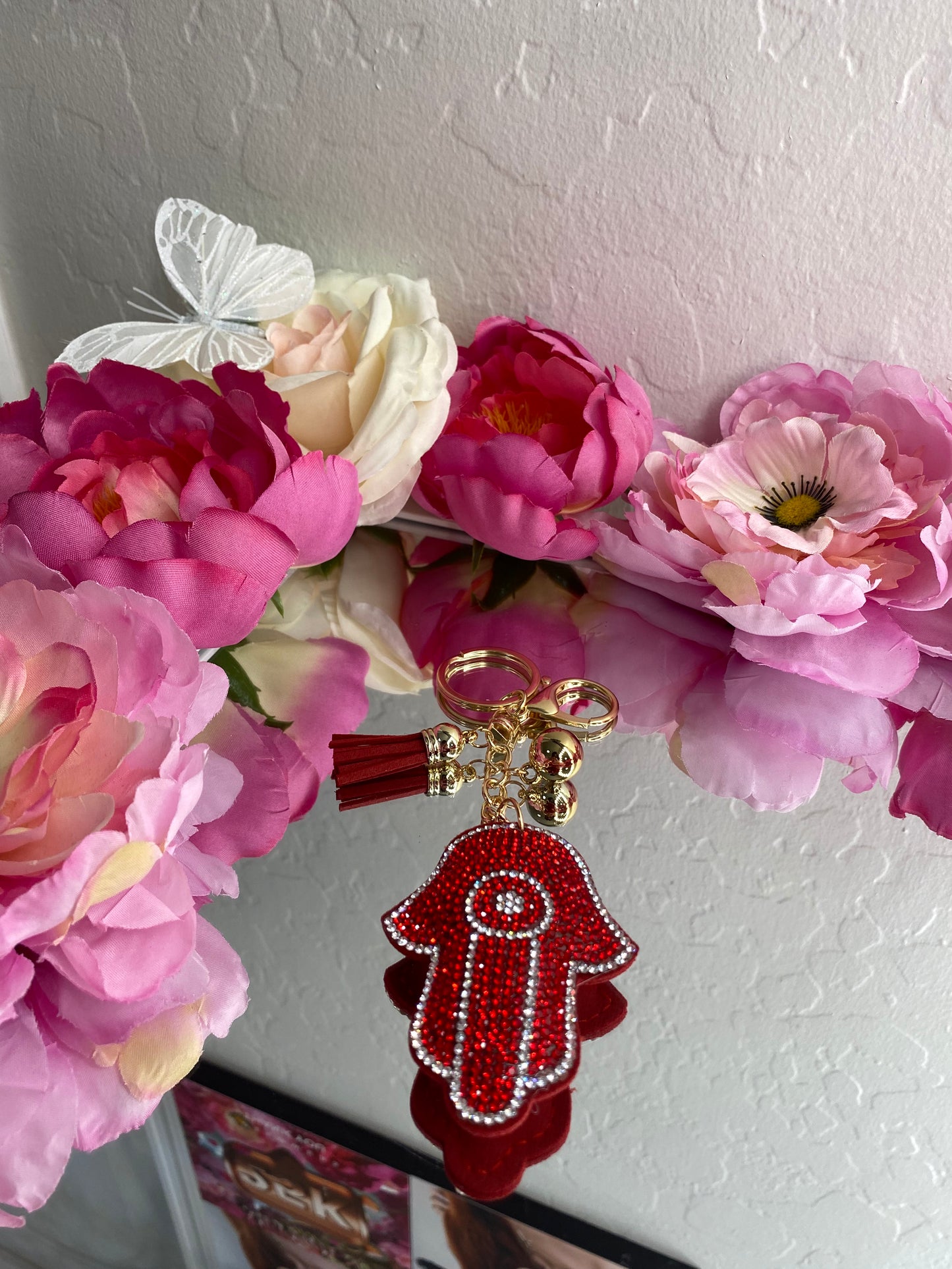 HAMSA KEYCHAIN- RED