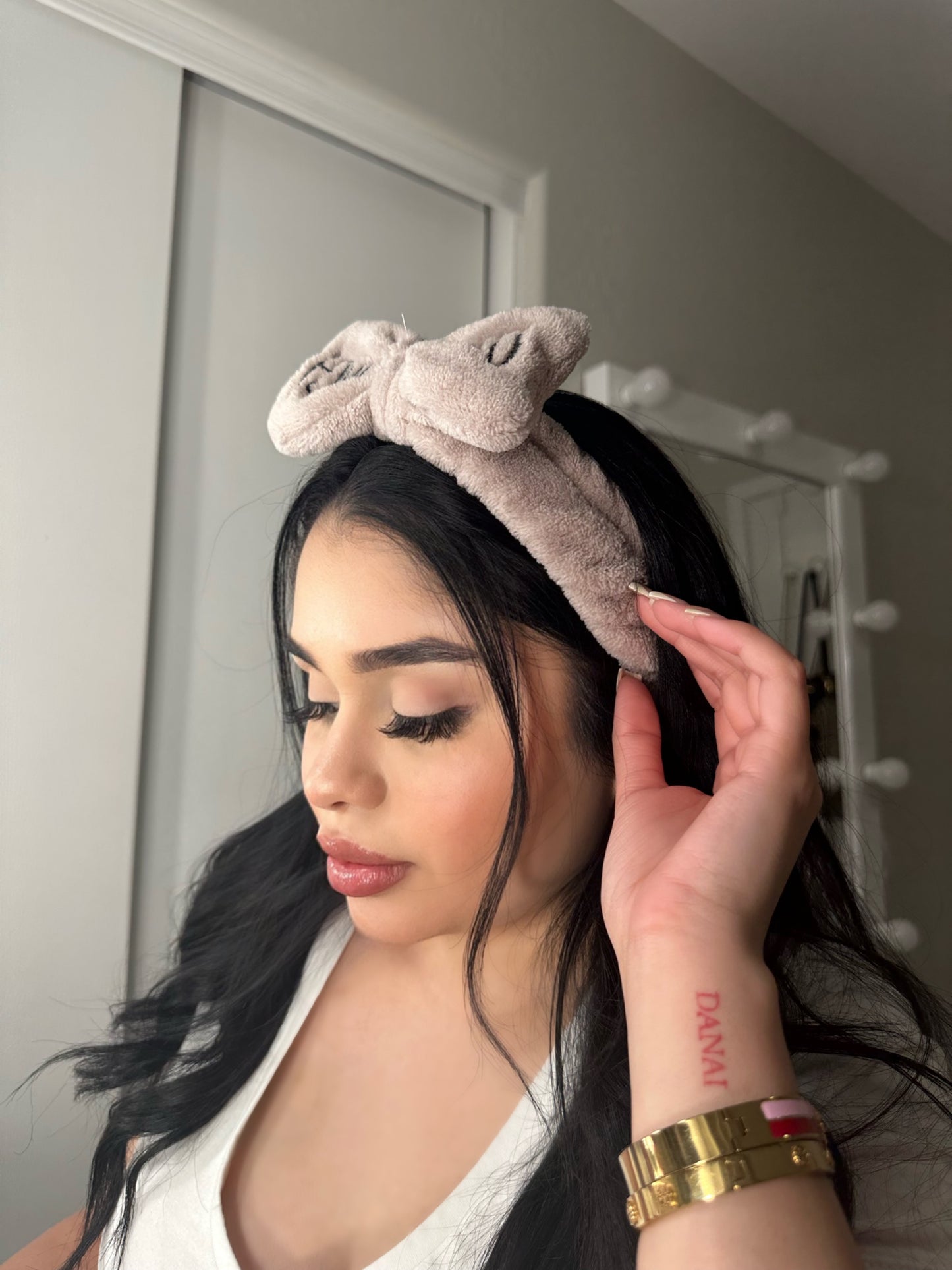 MAKEUP HEADBAND - BROWN